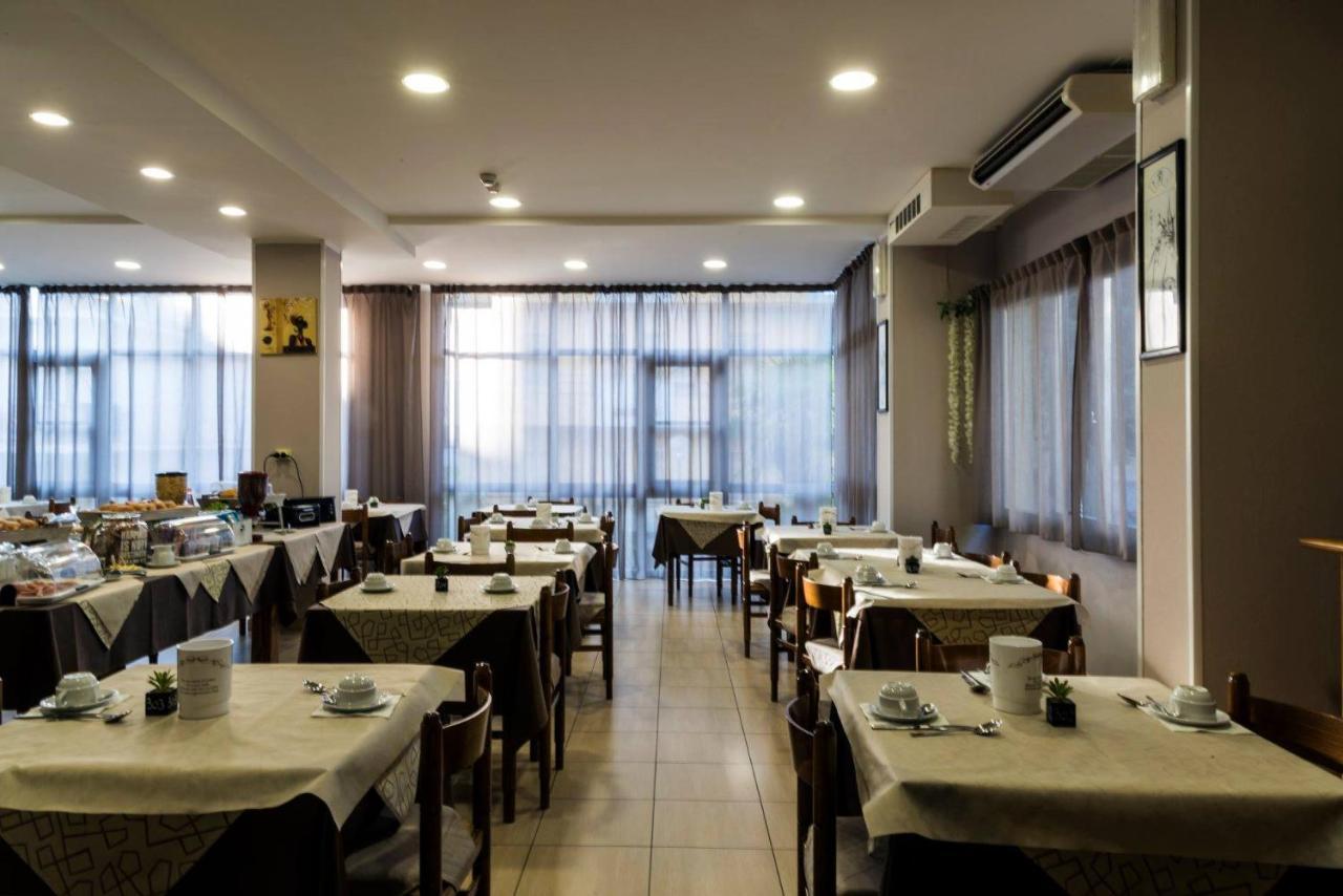 My Hotel Cesenatico Extérieur photo